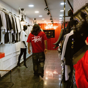 STUSSY T-SHIRT